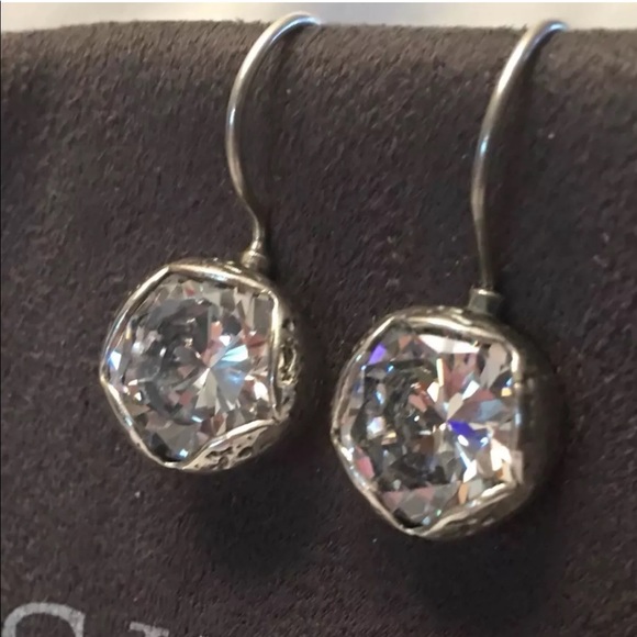 Silpada W2393 Cinema Star Cubic Zirconia Earrings - Picture 5 of 15